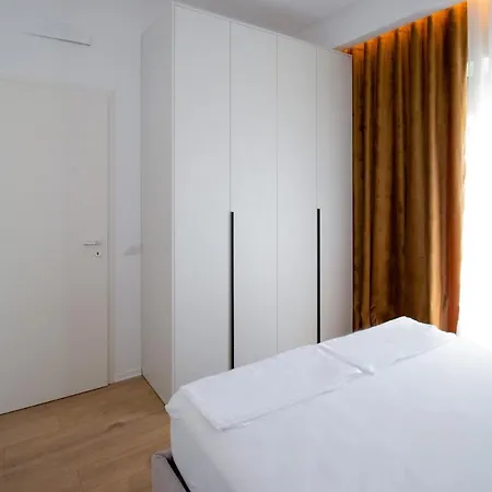 Luxury Rooftop 23 Bed & Breakfast *
